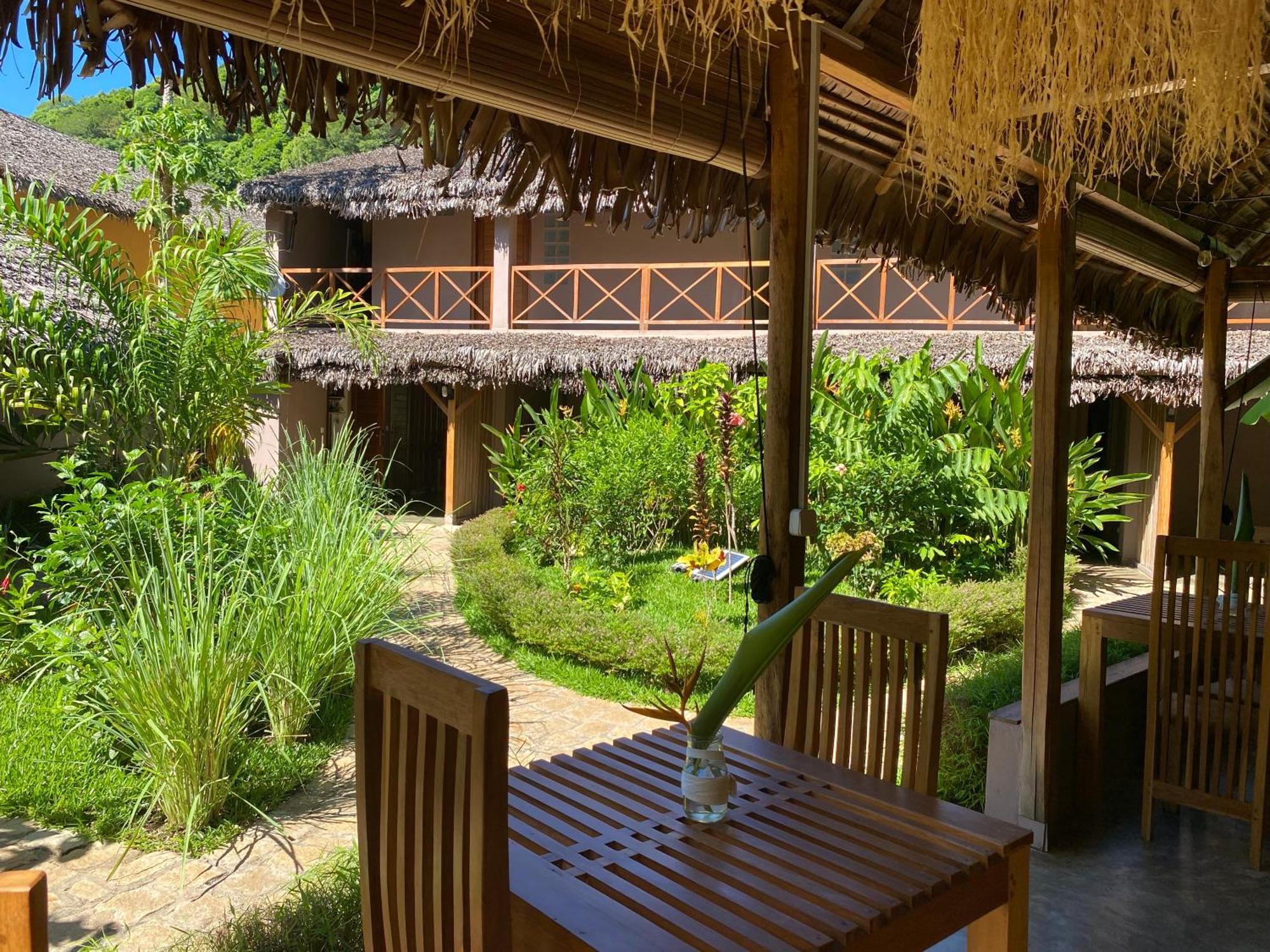 La Perle Rare De Nosy Be Otel Ambatoloaka  Dış mekan fotoğraf